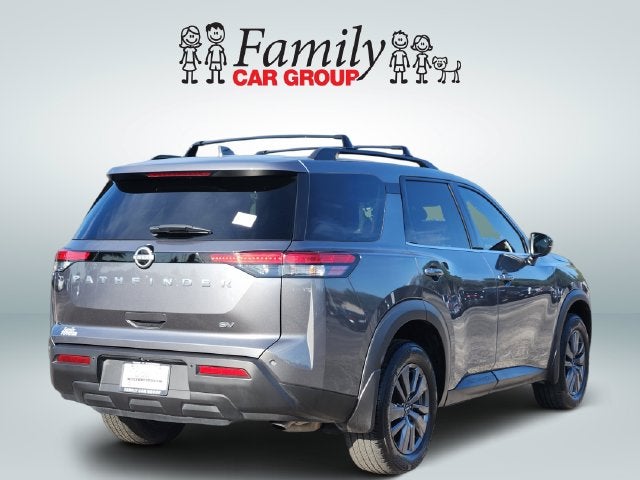 2023 Nissan Pathfinder SV