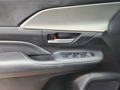 2025 Toyota Grand Highlander XLE