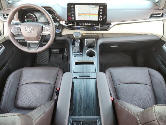 2021 Toyota Sienna Platinum 7 Passenger