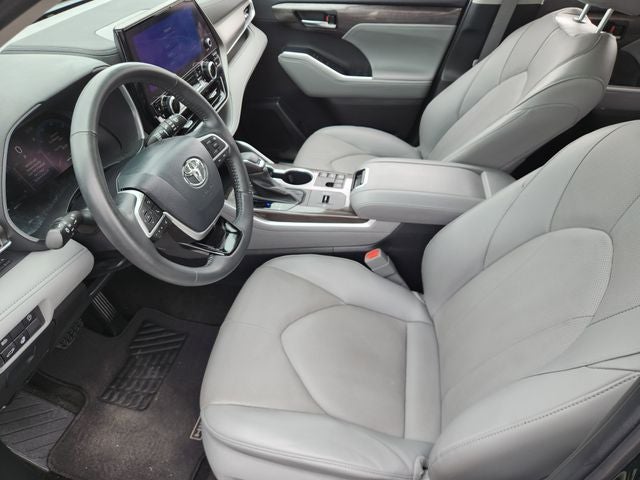 2024 Toyota Highlander Limited