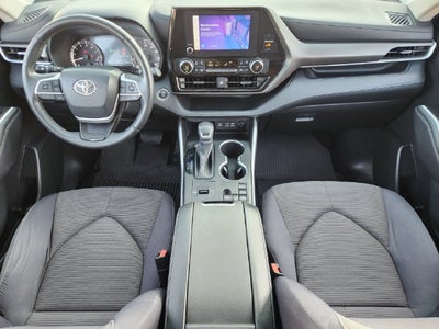 2023 Toyota Highlander LE