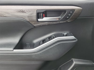 2023 Toyota Highlander Limited
