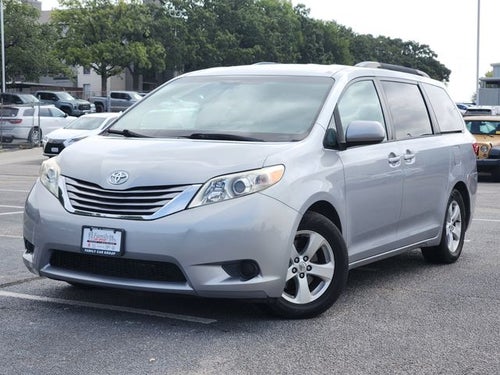 2015 Toyota Sienna LE