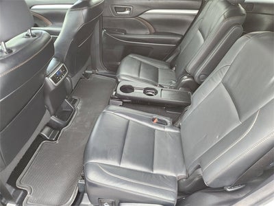 2016 Toyota Highlander XLE V6