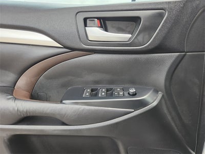 2016 Toyota Highlander XLE V6