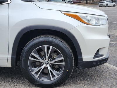 2016 Toyota Highlander XLE V6