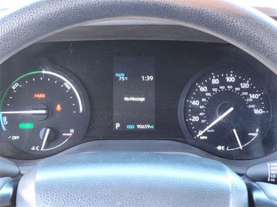 2022 Toyota Sienna LE 8 Passenger