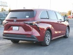 2025 Toyota Sienna LE 8 Passenger