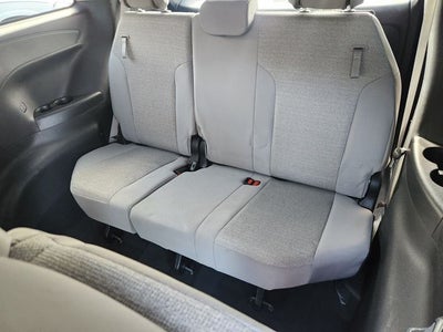 2025 Toyota Sienna LE 8 Passenger