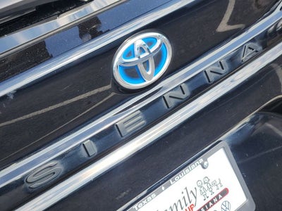 2025 Toyota Sienna LE 8 Passenger