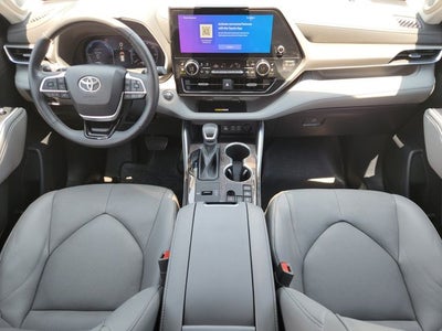 2023 Toyota Highlander Hybrid Limited
