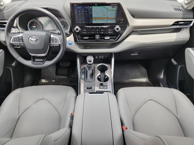 2022 Toyota Highlander Hybrid Limited