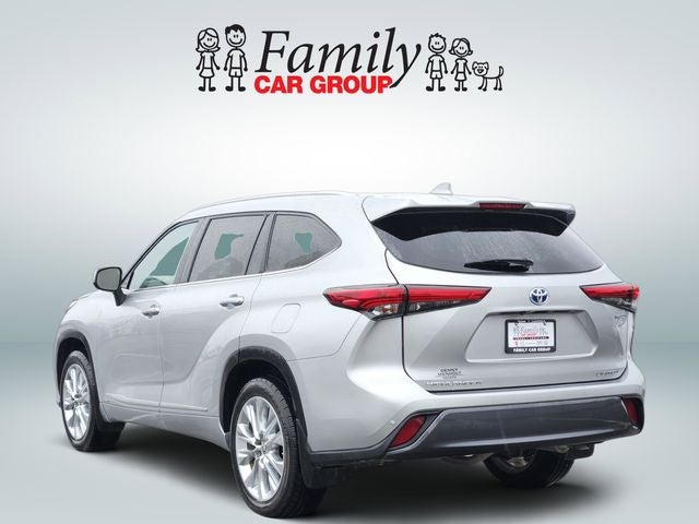 2022 Toyota Highlander Hybrid Limited