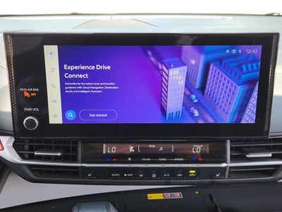 2025 Toyota Sienna XLE 8 Passenger