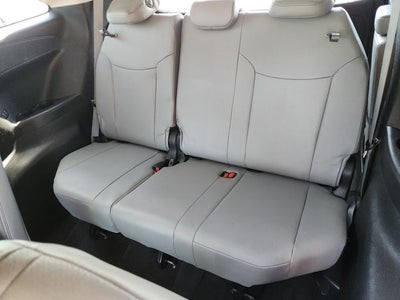 2025 Toyota Sienna XLE 8 Passenger