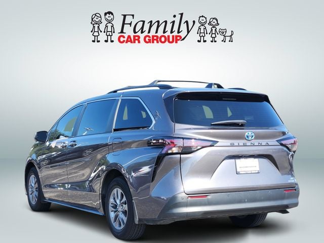 2023 Toyota Sienna XLE 8 Passenger