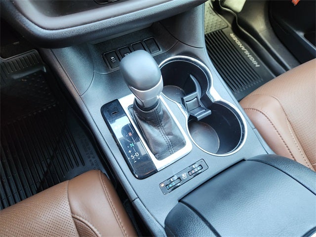 2019 Toyota Highlander Limited Platinum