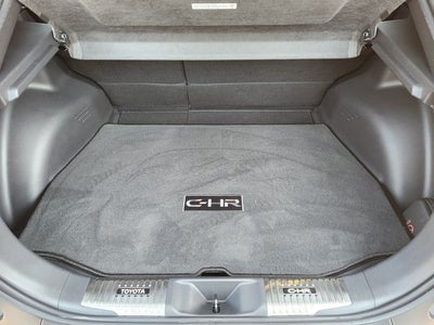 2026 Toyota C-HR SE