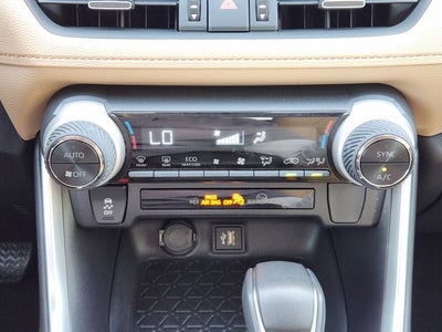 2025 Toyota RAV4 Hybrid XLE Premium