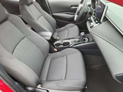 2025 Toyota Corolla Hatchback SE