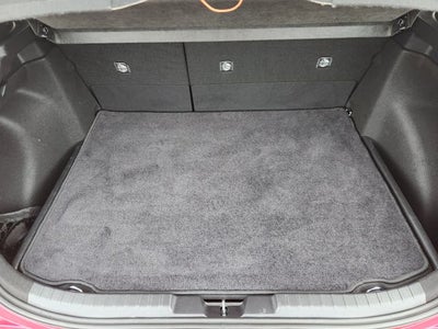 2025 Toyota Corolla Hatchback SE