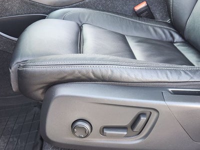 2022 Volvo XC40 T5 Inscription