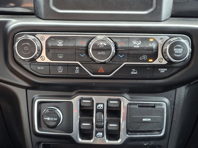 2023 Jeep Wrangler Sport Altitude