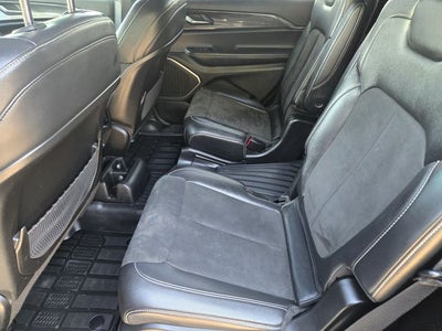 2022 Jeep Grand Cherokee L Altitude