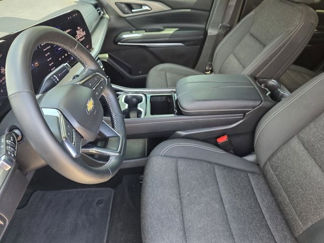 2024 Chevrolet Traverse LS