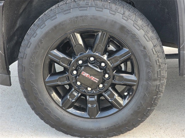 2025 GMC Sierra 2500HD AT4