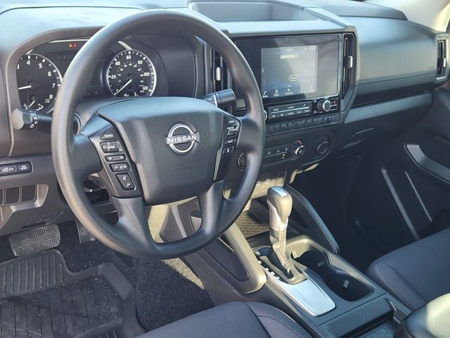2025 Nissan Frontier S