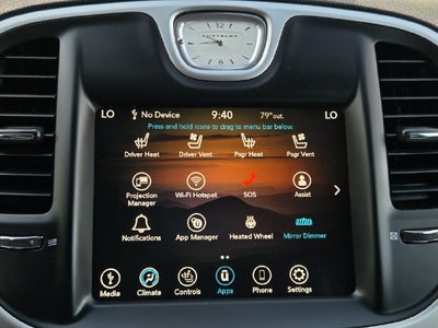 2023 Chrysler 300 Touring L