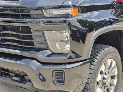 2024 Chevrolet Silverado 2500HD Custom