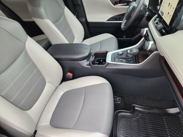 2025 Toyota RAV4 Hybrid Limited