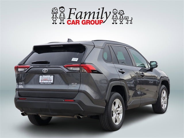 2020 Toyota RAV4 XLE