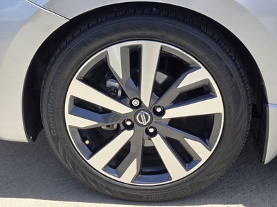 2020 Nissan Versa 1.6 SR