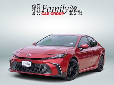 2025 Toyota Camry SE