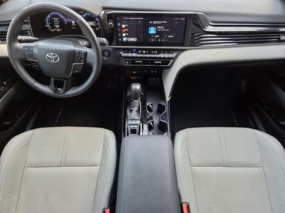 2025 Toyota Camry XLE