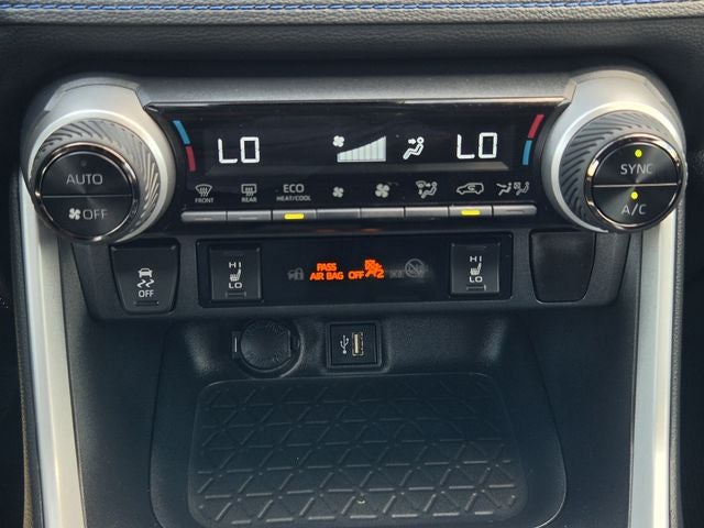 2025 Toyota RAV4 Hybrid XSE