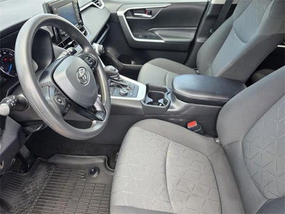 2020 Toyota RAV4 Hybrid XLE