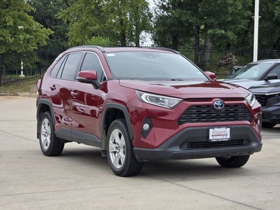 2021 Toyota RAV4 Hybrid XLE
