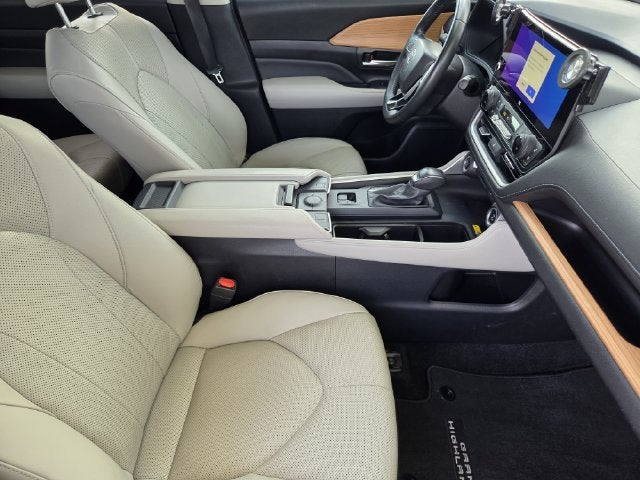2025 Toyota Grand Highlander Limited