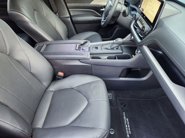 2025 Toyota Grand Highlander Hybrid Limited
