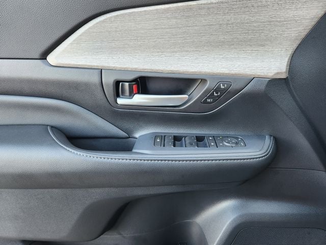 2025 Toyota Grand Highlander Hybrid Limited
