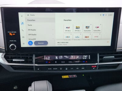 2025 Toyota Sienna Woodland Edition 7 Passenger