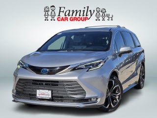 2025 Toyota Sienna Platinum 7 Passenger