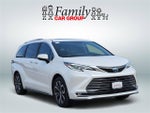 2025 Toyota Sienna Platinum 7 Passenger