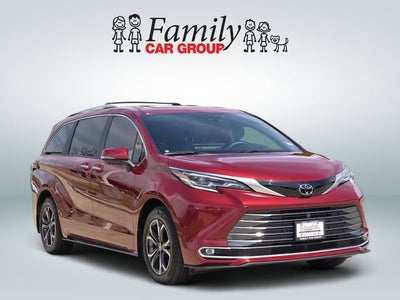 2026 Toyota Sienna Platinum 7 Passenger