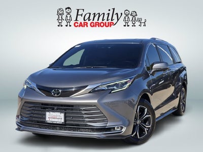 2026 Toyota Sienna Platinum 7 Passenger