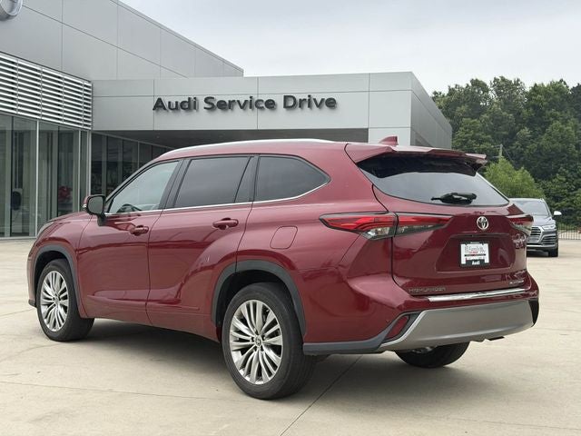 2023 Toyota Highlander Platinum